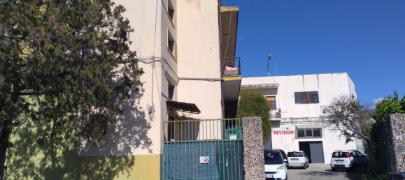 10 rooms Apartment in Villa San Giovanni, Italy No. 155515 2