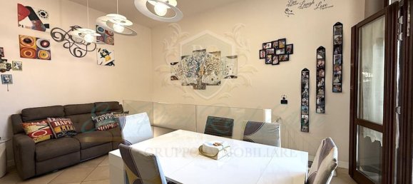 4 Schlafzimmer Wohnung in Lodi, Italy, Nr. 378492 5