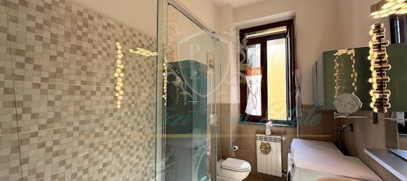 4 Schlafzimmer Wohnung in Lodi, Italy, Nr. 378492 8