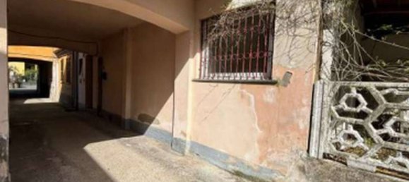 3 rooms Apartment in Venegono Superiore, Italy No. 263632 8