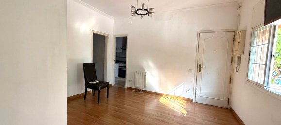 2 bedrooms Apartment in Sant Joan Despi, Spain No. 174126 2