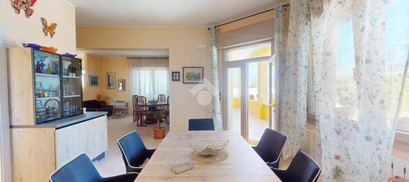 4 Schlafzimmer Villa in Brindisi, Italy, Nr. 345451 7