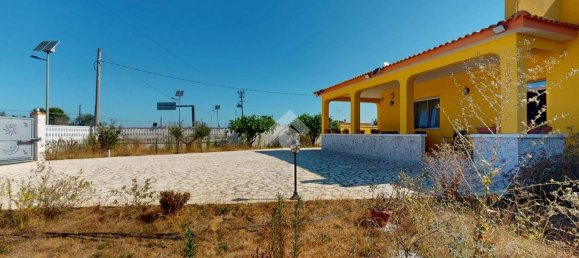 4 Schlafzimmer Villa in Brindisi, Italy, Nr. 345451 6