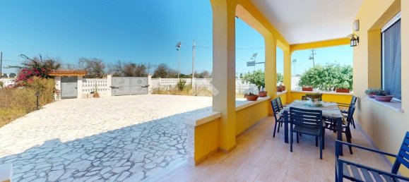 4 Schlafzimmer Villa in Brindisi, Italy, Nr. 345451 11