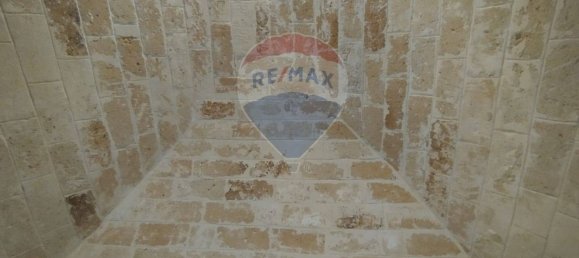 2 rooms House in Adelfia, Italy No. 293346 9