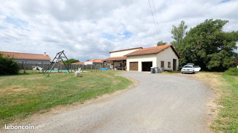 1 غرف نوم منزل في Loire, France رقم 301767