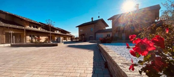 6 rooms Villa in Cuneo, Italy No. 92180 2