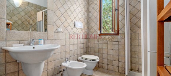 4 bedrooms Villa in Olbia, Italy No. 121404 11