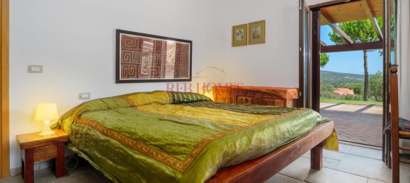 4 bedrooms Villa in Olbia, Italy No. 121404 33