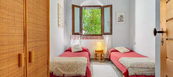 4 bedrooms Villa in Olbia, Italy No. 121404 16