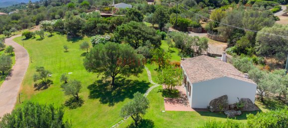 4 bedrooms Villa in Olbia, Italy No. 121404 40