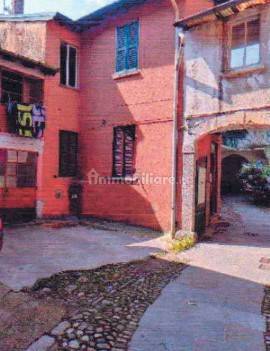 2 Schlafzimmer Haus in Cuvio, Italy, Nr. 260170