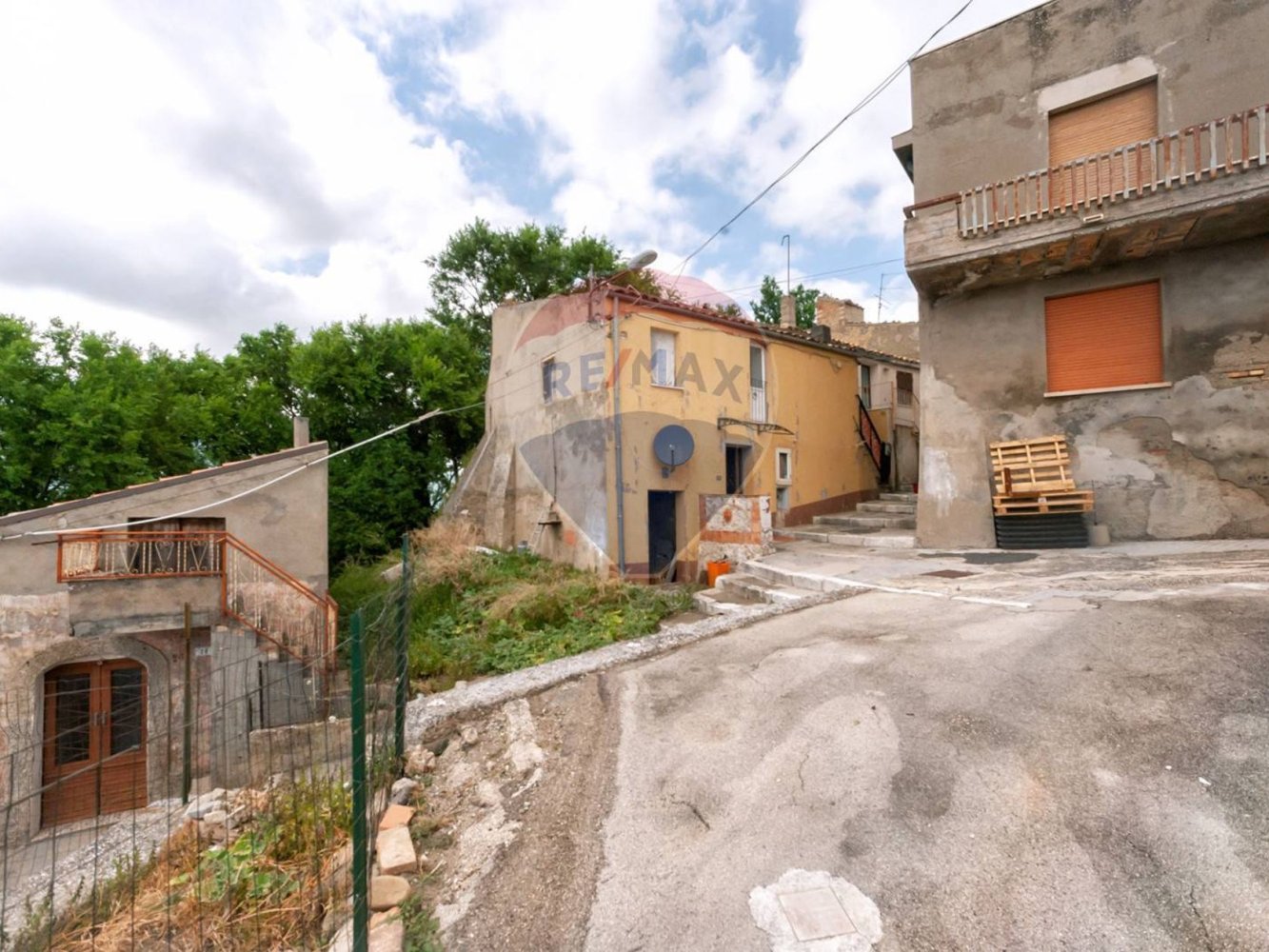 3 bedrooms Apartment in Civitaquana, Italy No. 58261