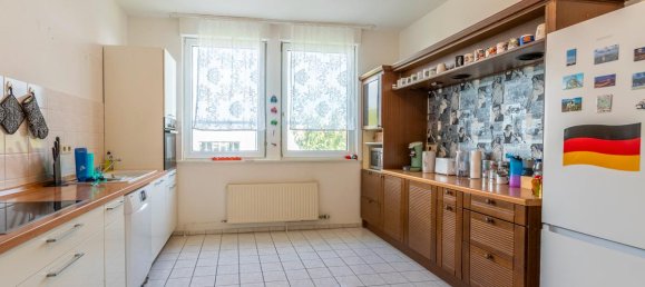 1485m² Building in Ludwigsburg, Germany No. 63465 37