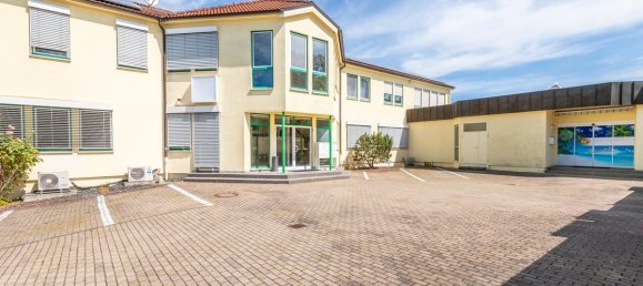 1485m² Building in Ludwigsburg, Germany No. 63465 5