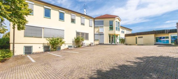 1485m² Building in Ludwigsburg, Germany No. 63465 4