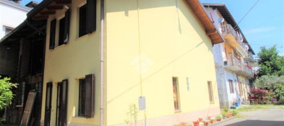 2 Schlafzimmer Haus in Giussano, Italy, Nr. 114256 2
