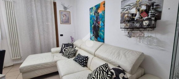 2 Schlafzimmer Haus in Giussano, Italy, Nr. 114256 6