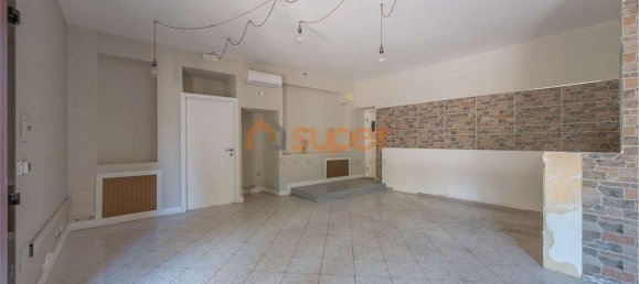 104m² Commercial property in Valfabbrica, Italy No. 314046 8