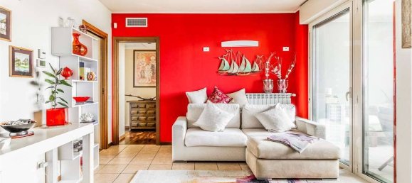 3 Schlafzimmer Wohnung in Segrate, Italy, Nr. 273435 4