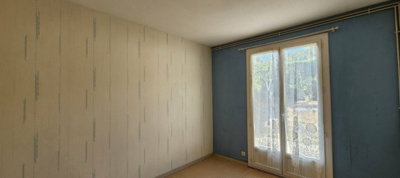 3 bedrooms House in Angouleme, France No. 332452 9