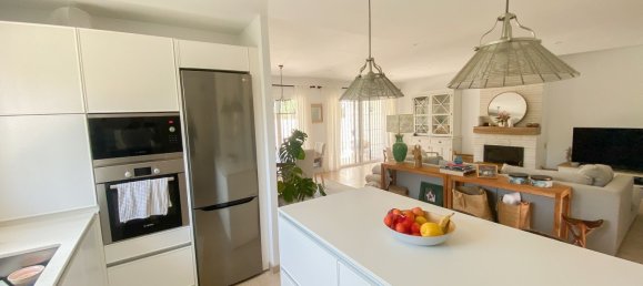 3 bedrooms House in Marbella, Spain No. 147421 8