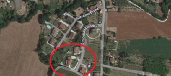 6 rooms Apartment in Perugia, Italy No. 193647 7