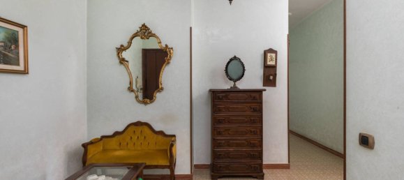 2 bedrooms Apartment in Colonna, Italy No. 301264 6