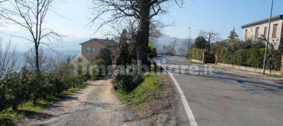 2 bedrooms Apartment in Roncofreddo, Italy No. 220538 4