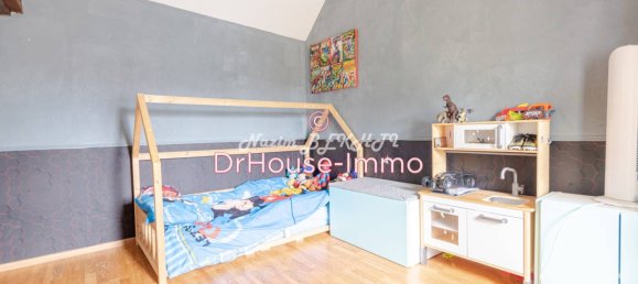 3 Schlafzimmer Villa in Limay, France, Nr. 162270 5