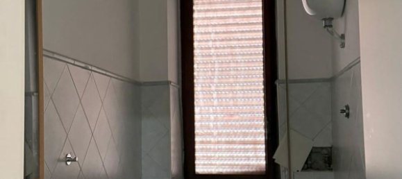 105m² Office in Giugliano in Campania, Italy No. 111402 3