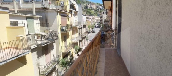 4غرفة شقة في Graniti, Italy رقم 27957 3