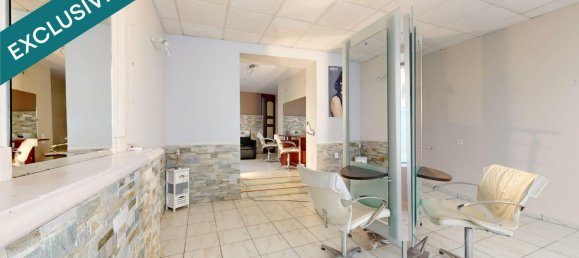 2 bedrooms Building in Dordogne, France No. 307382 4