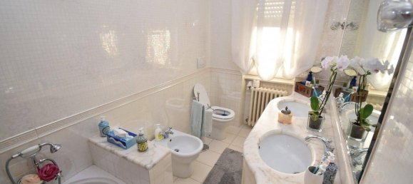 9 rooms Villa in Seravezza, Italy No. 109494 12