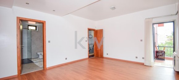 4 bedrooms Townhouse in Cascais, Portugal No. 131369 16