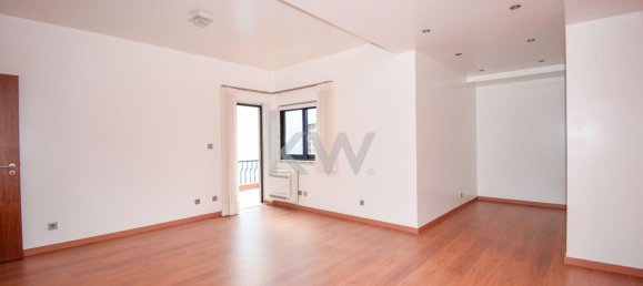 4 bedrooms Townhouse in Cascais, Portugal No. 131369 15