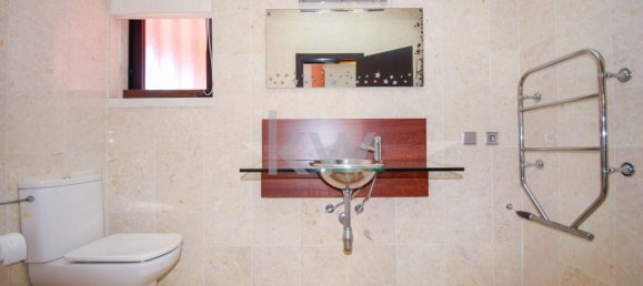 4 bedrooms Townhouse in Cascais, Portugal No. 131369 11