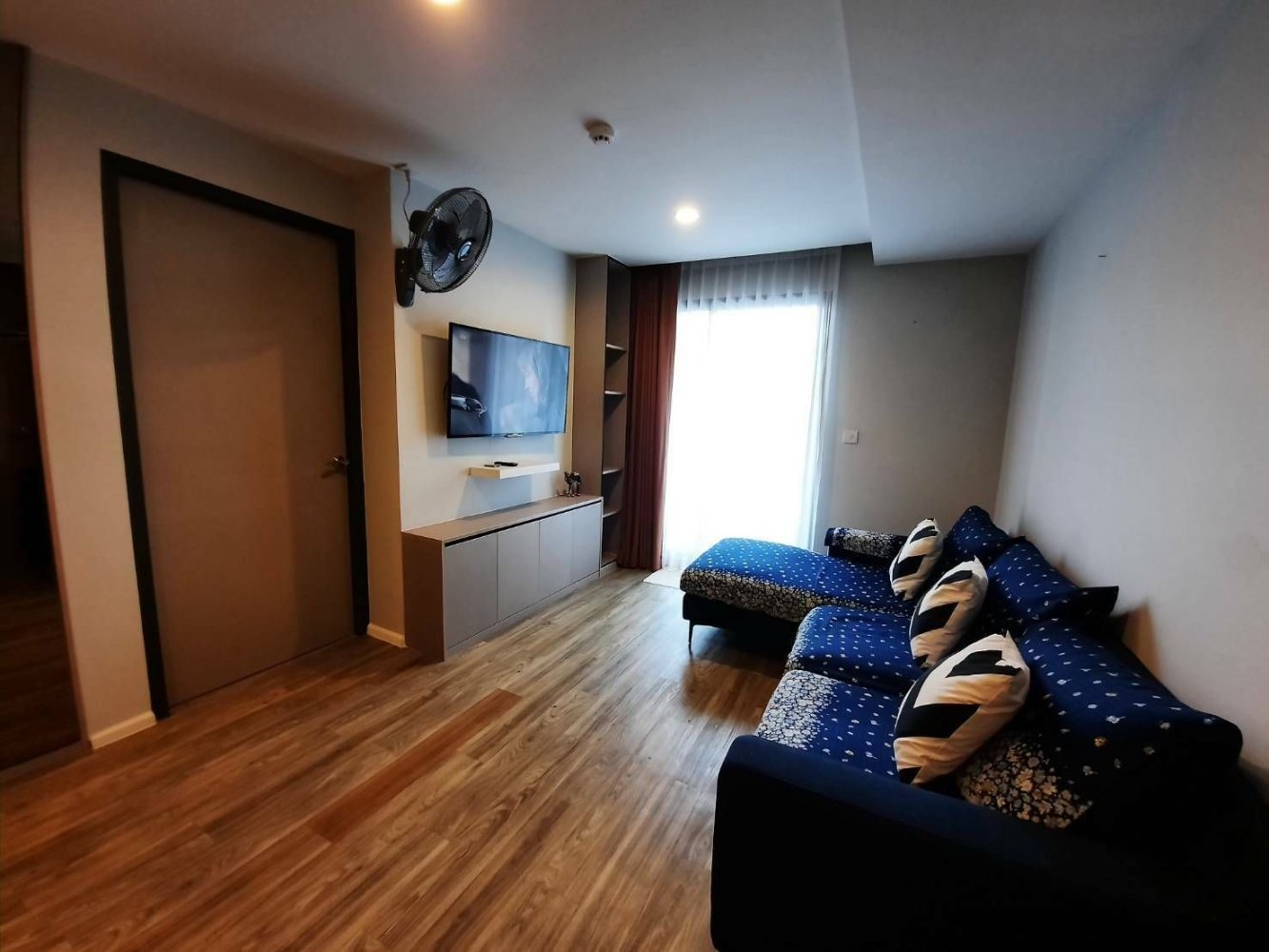 2 bedrooms Condo in Samut Prakan, Thailand No. 68648