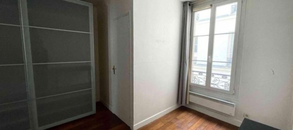 1 bedroom Apartment in Paris, France No. 137099 4