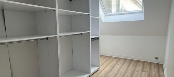 Apartamento de 1 dormitorio en Compiegne, France No. 220010 5