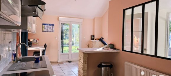 3 bedrooms House in Talmay, France No. 308091 2