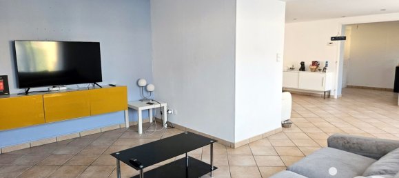 3 bedrooms House in Talmay, France No. 308091 4