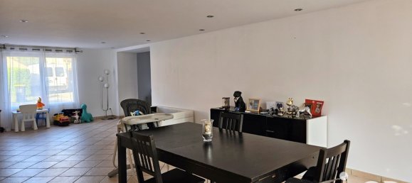 3 bedrooms House in Talmay, France No. 308091 5