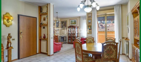 3 غرف نوم شقة في Varese, Italy رقم 261950 2