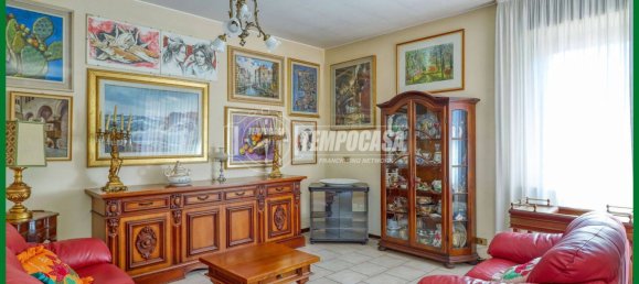 3 غرف نوم شقة في Varese, Italy رقم 261950 4