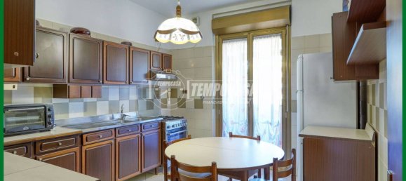 3 غرف نوم شقة في Varese, Italy رقم 261950 6