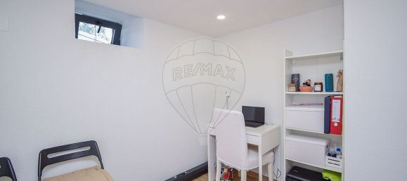 5 chambres Maison à Rio de Mouro, Portugal No. 40048 30