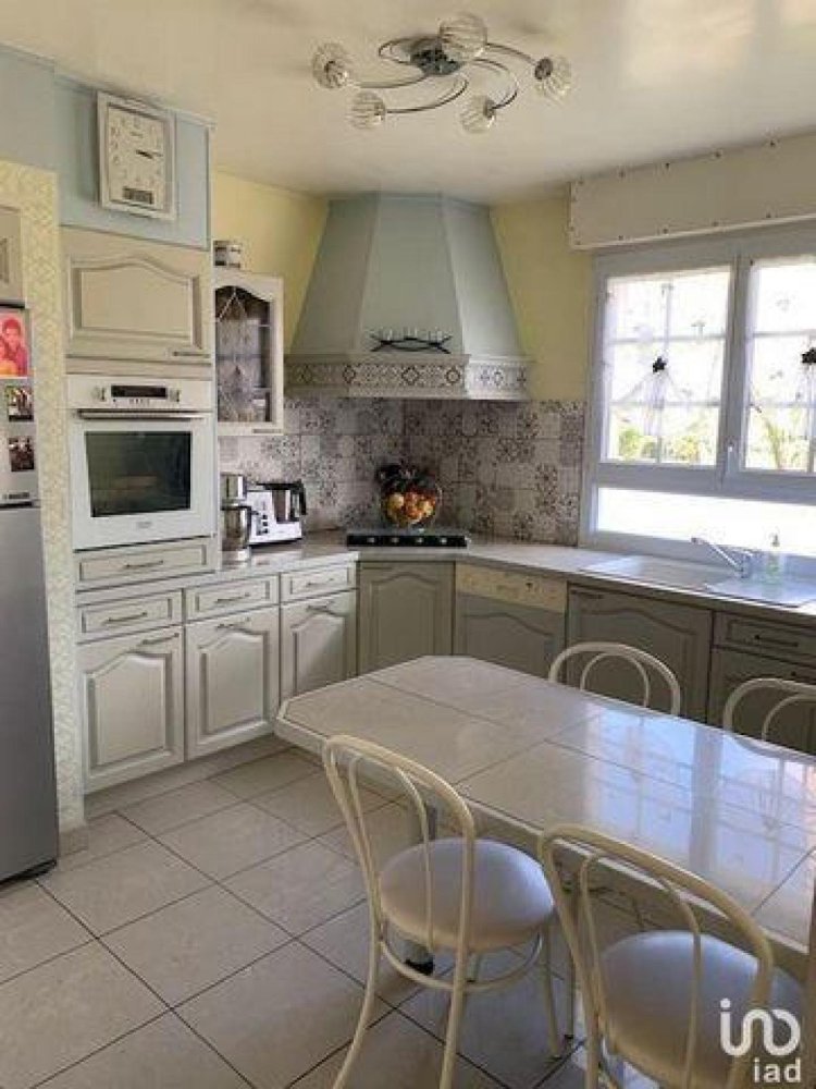 3 chambres Maison à Provins, France No. 29074