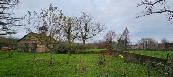 3 bedrooms Castles in La Frette, France No. 205961 3