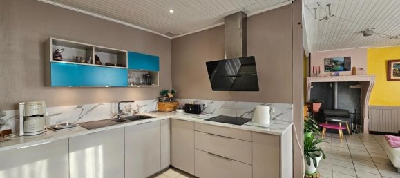 3 bedrooms Castles in La Frette, France No. 205961 5